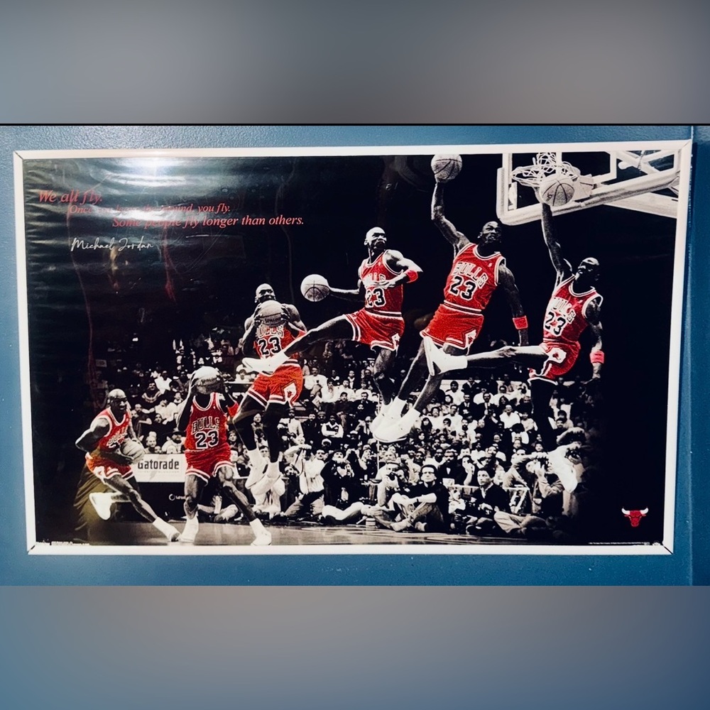 2 PRE-FRAMED Michael Jordan NBA/Chicago Bulls Basketball Posters - Picture 9 of 15